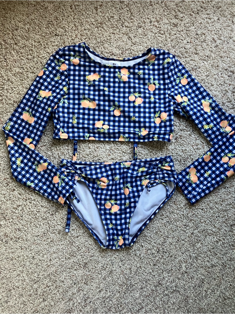 art class Long-Sleeve Two-Piece swimsuit set